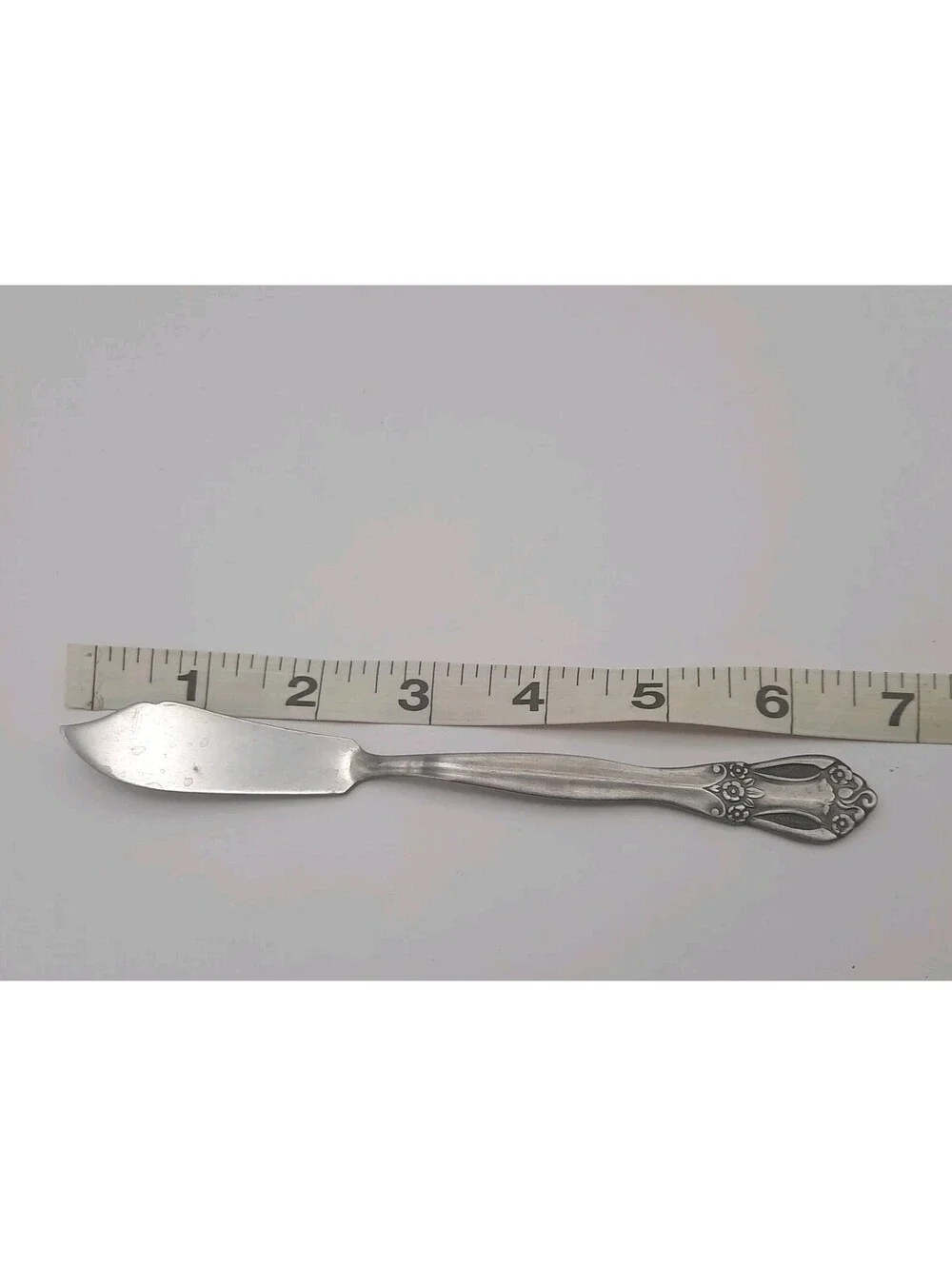 Vintage Stainless Steel Japan Floral Scroll Butter Spreaders Set Of 2